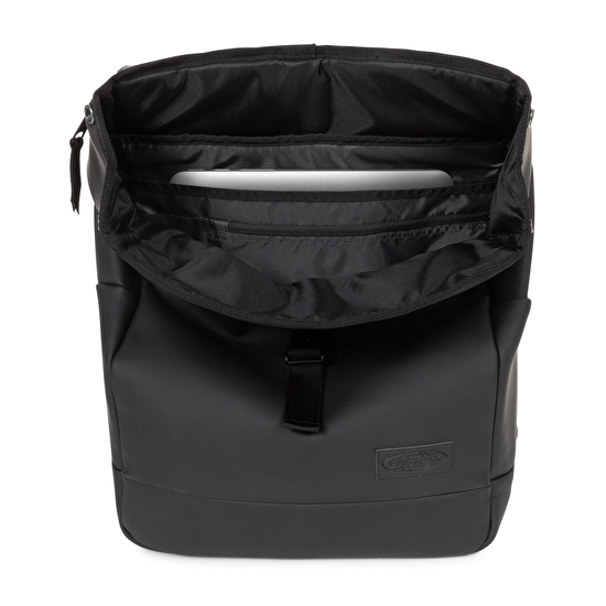 Eastpak YARIN CNNCT F MATTE BLACK SIRT ÇANTASI