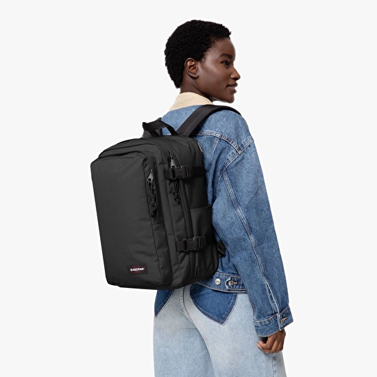 Eastpak CABIN PAK'R BLACK SIRT ÇANTASI