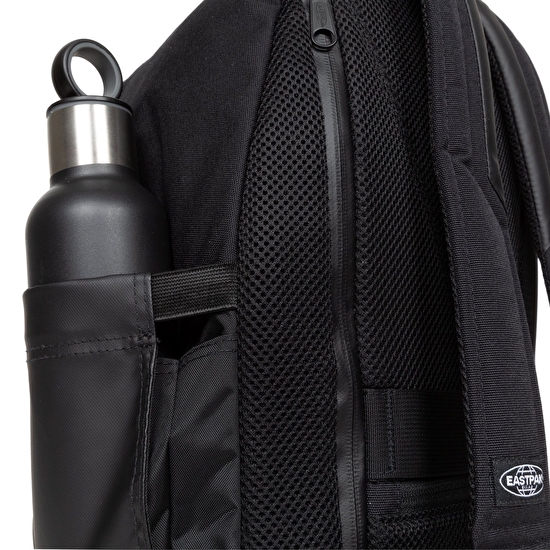 Eastpak ICON PAK'R ON BLACK SIRT ÇANTASI