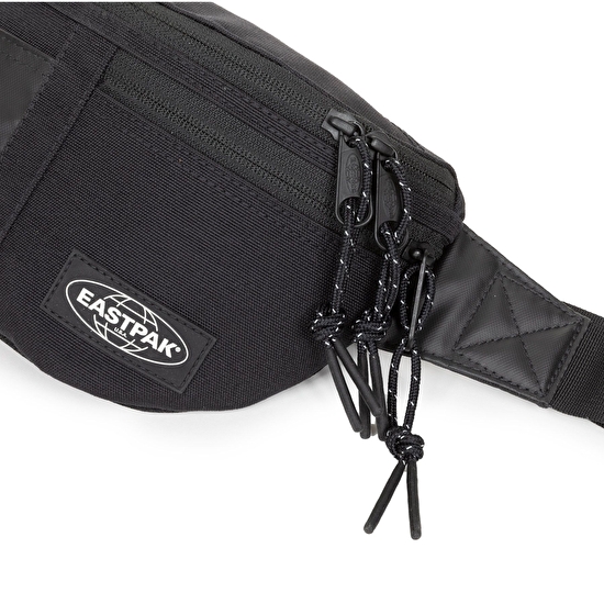 Eastpak ICON SPRINGER ON BLACK BEL ÇANTASI