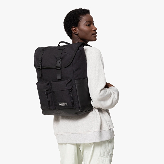 Eastpak ICON TOPLOAD ON BLACK SIRT ÇANTASI