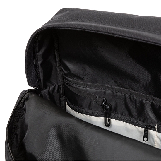 Eastpak ICON TOTEPACK ON BLACK SIRT ÇANTASI