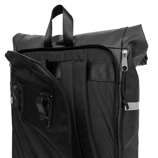 Eastpak UP ROLL BIKE TARP BLACK2 SIRT ÇANTASI