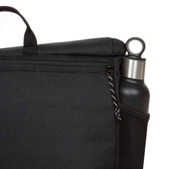 Eastpak COURIER PRO CS BLACK PRO OMUZ ÇANTASI