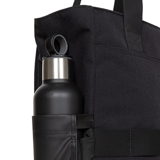 Eastpak ICON TRAVEL TOTE ON BLACK OMUZ ÇANTASI