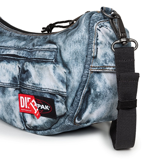 Eastpak DIESEL X EASTPAK DIESEL SHOULDER BAG DSL TROMPE OMUZ ÇANTASI